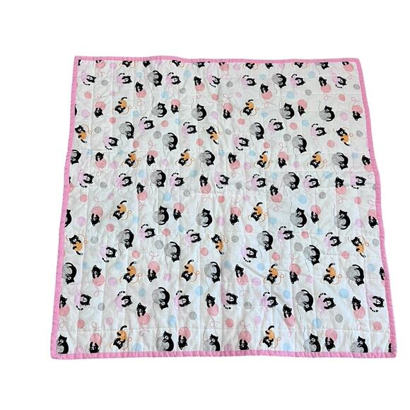 JoAnn Fabrics Baby Quilt & Blanket Kitten Playing With Yarn 27x27 Lot of 2 - Picture 2 of 6